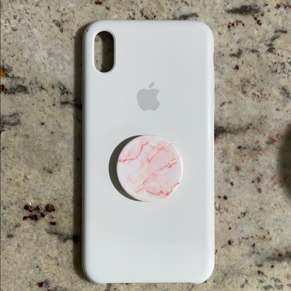 iPhone X Max Apple case with pop socket